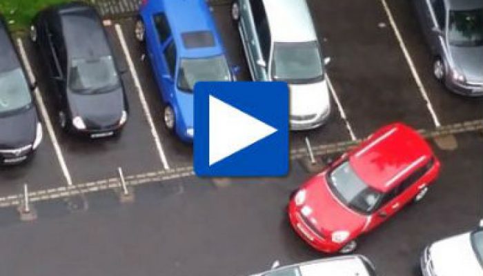 Video: Driver spends 17 minutes trying to bay-park