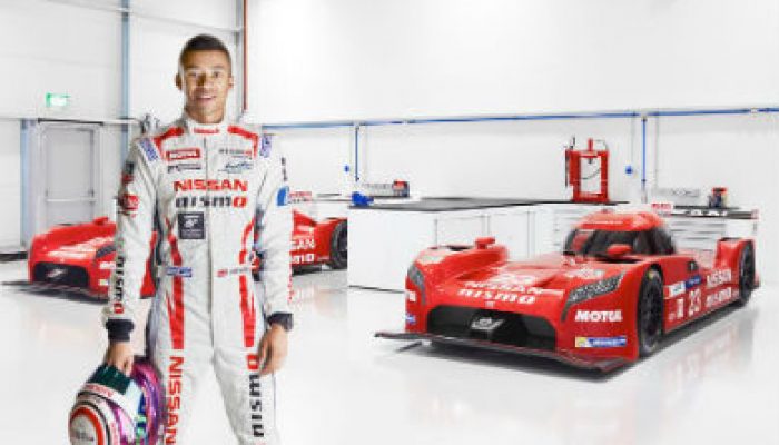Video: Nissan GT-R LM Nismo workshop gets the Dura treatment