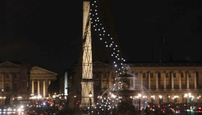 Valeo lights up the Obelisk in Paris’ Place de la Concorde