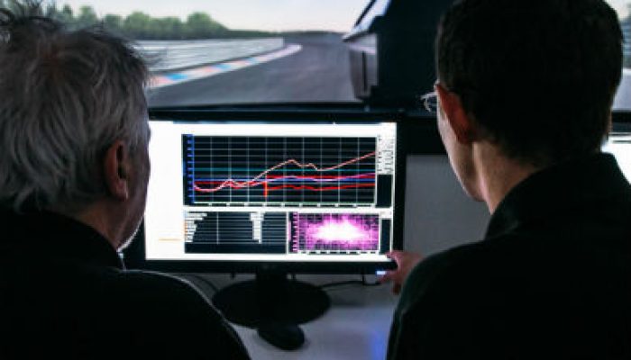VMs invest in connected car data analysis