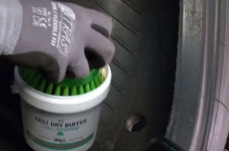 Video: Everything you need to know about solvent-free tyre repairs