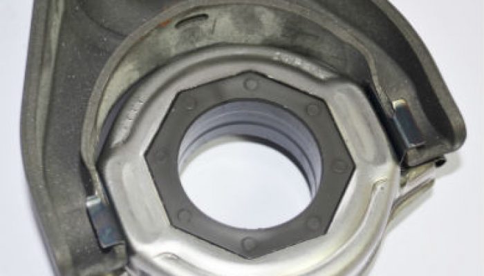 Essential clutch release bearing fitment checks
