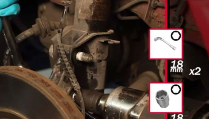 Video: How to fit front shocks to Alfa Romeo Mito