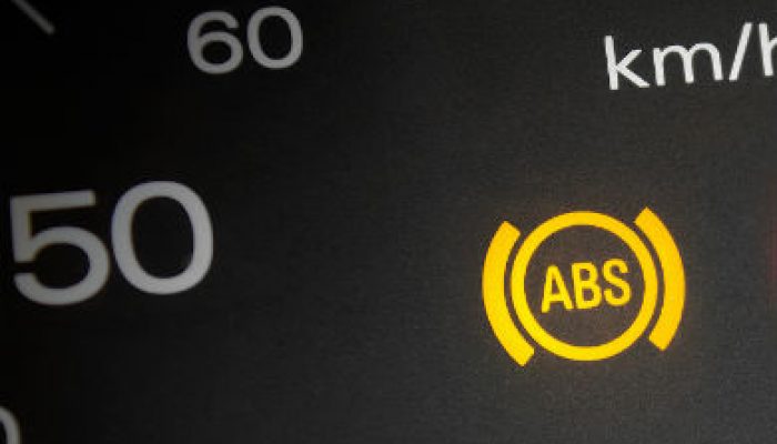 Problem Job: ABS sensor remains lit after sensor replacement