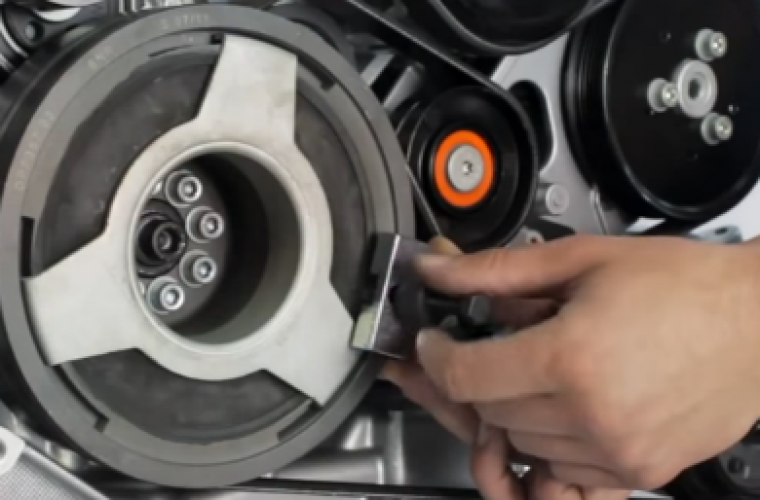 Video: how to remove and fit auxiliary belts