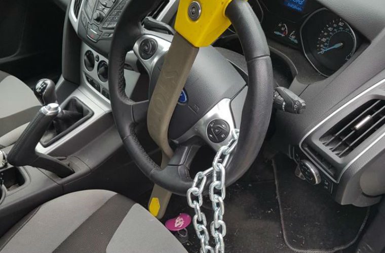 Ford owner takes extreme precautions to protect his car after keyless theft