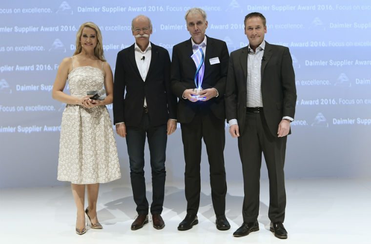 HELLA receives Daimler Supplier Award 2016