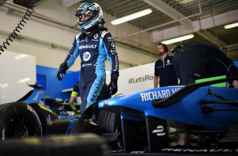 Delphi partners with French motorsport driver, Nicolas Prost