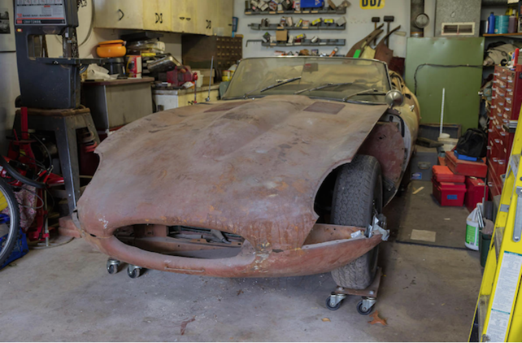 Remains of rusty E-Type Jag sells for £38K at auction