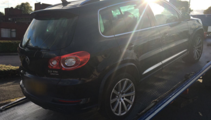 Unassuming driver has car impounded after giving unmarked police car the finger