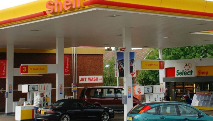 Shell in plans to open UK’s first “no-petrol” station