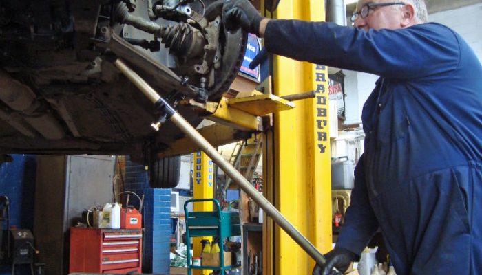 Reader review: Laser Tools suspension arm lever tool