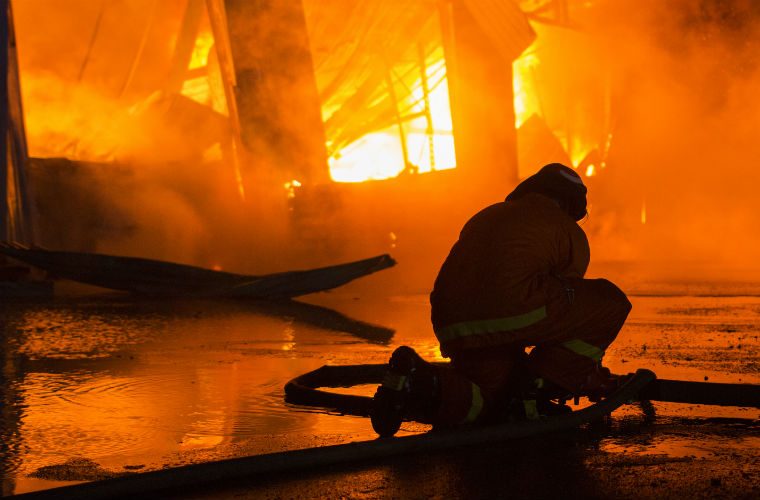 Surrey workshop engulfed in flames “within thirty seconds”