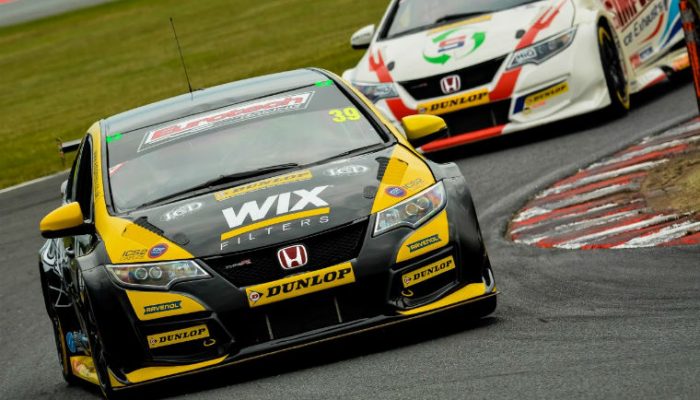 WIX Racing with Eurotech fought hard in an uphill battle at Croft