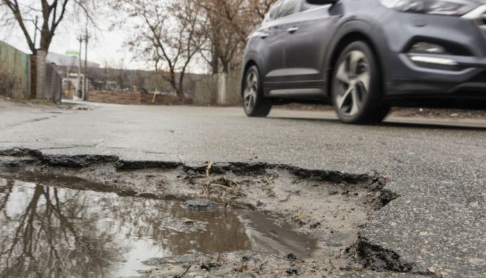 Pothole breakdowns reach three-year springtime high