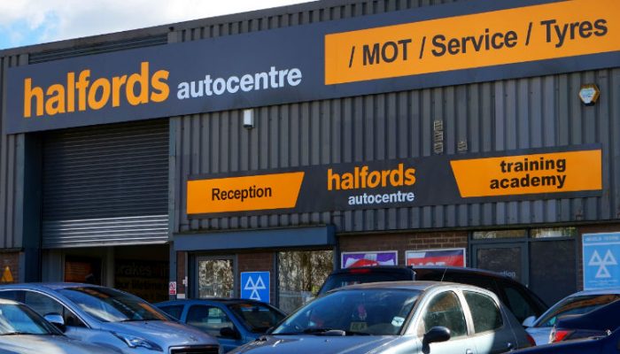 Halfords launches breakdown service with incentives to encourage drivers to its Fast Fits