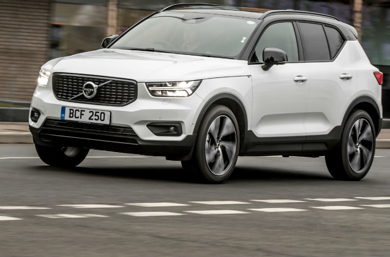 Allnew Volvo XC40 equipped with Tenneco electronic suspension Garage