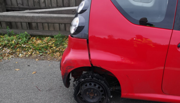 Battered Citroen driver too high to realise he’d lost a tyre