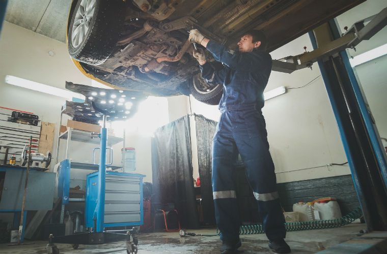 2019 expected to be “employee’s market”, experts warn garage owners