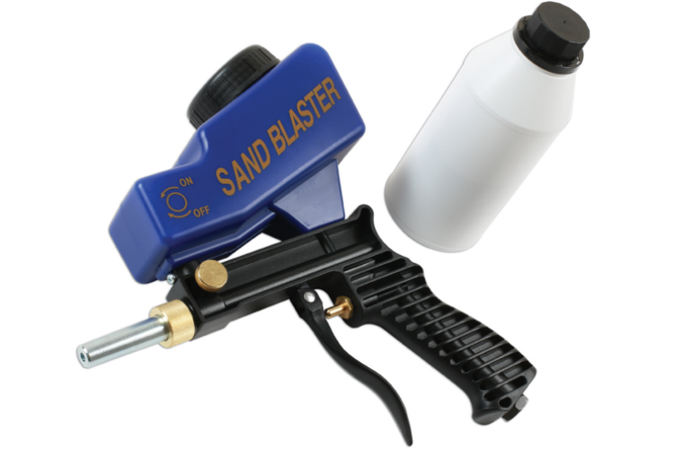 New compact sand blast gun from Gunson Tools