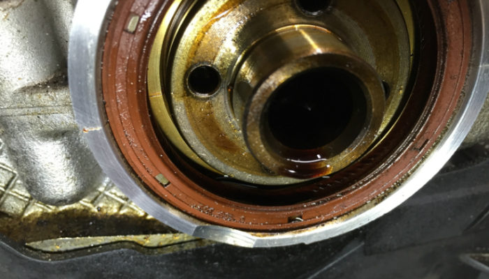 What to consider when using oil additives and changing seals