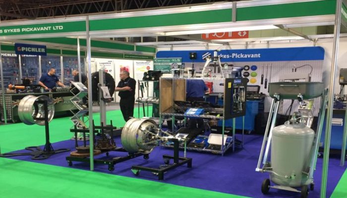 Pullers prove popular for Sykes-Pickavant at CV Show