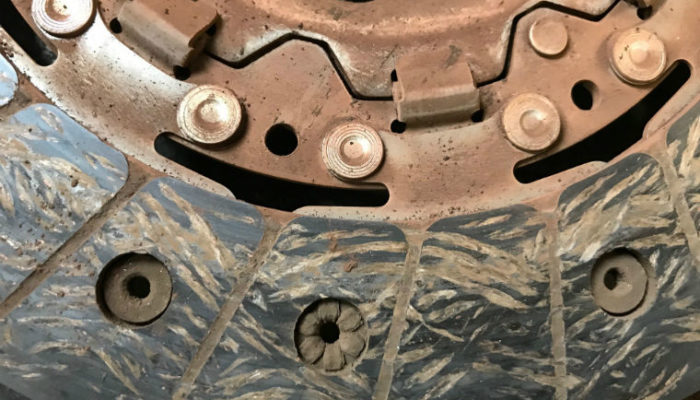 Competition: what’s wrong with this clutch plate?