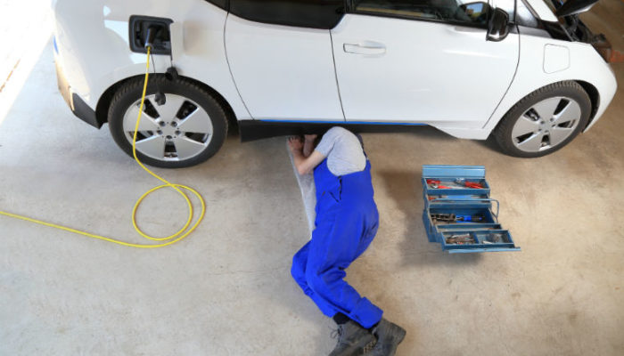The Motor Ombudsman highlights EV-friendly workshops with new Garage Finder feature
