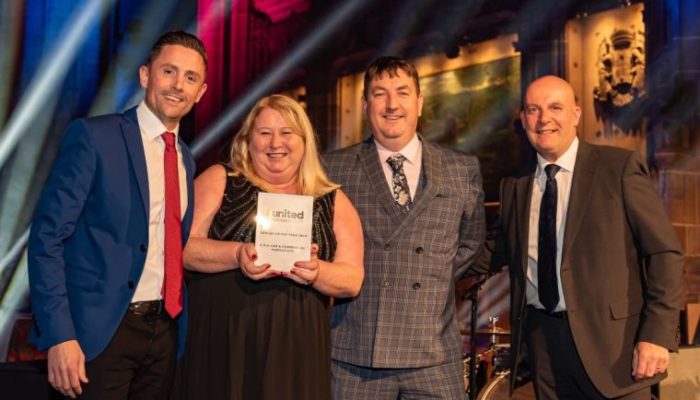 Leeds workshop wins United Garage Services Garage of the Year