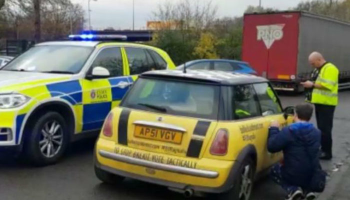 Police order driver to remove Brexit bumper sticker, campaigner claims