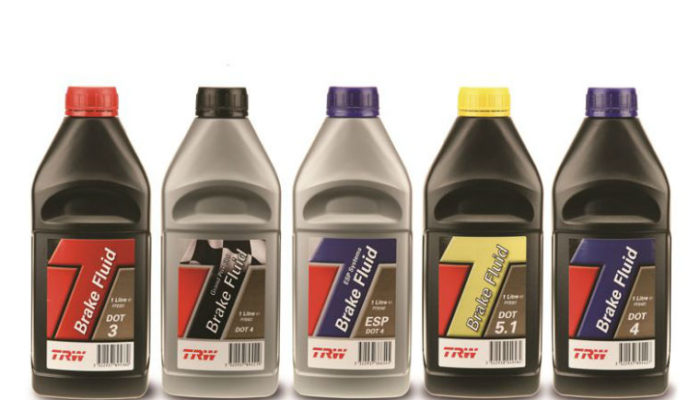 Garages urged to remind drivers on importance of changing brake fluid