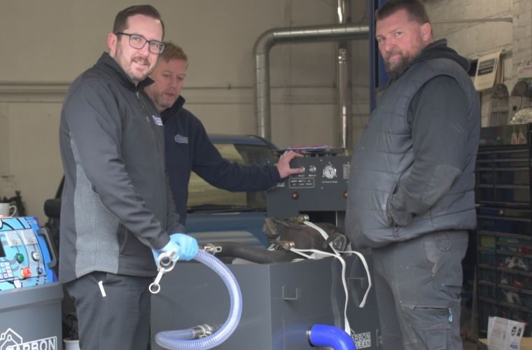 Watch: Leeds Garage given approved Carbon Clean Centre status