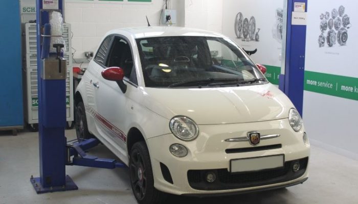 Guide: Fiat 500 Abarth clutch replacement