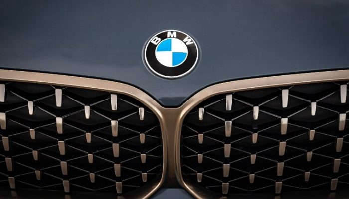 BMW commits to parallel path of Petrol and Diesel alongside EV