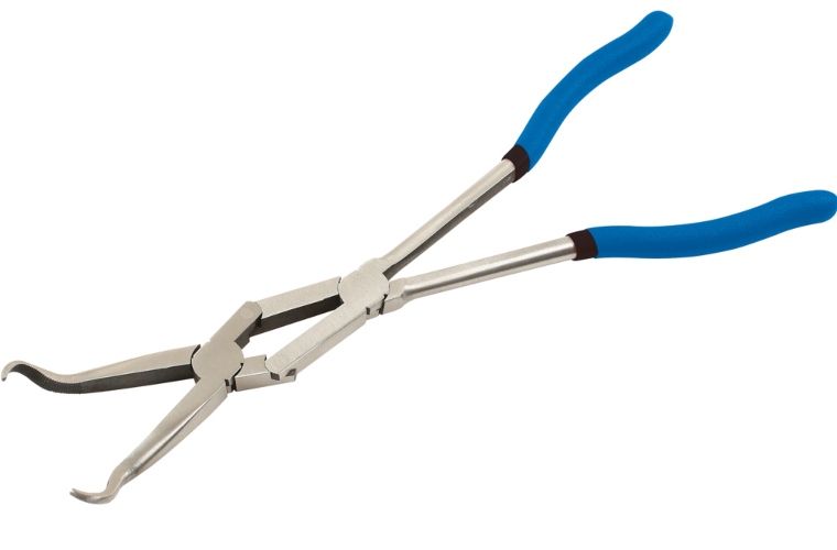 New spark plug connector pliers from Laser Tools Garage Wire