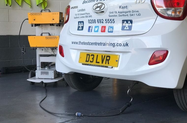 Emissions analysers added to connected MOT equipment rule changes