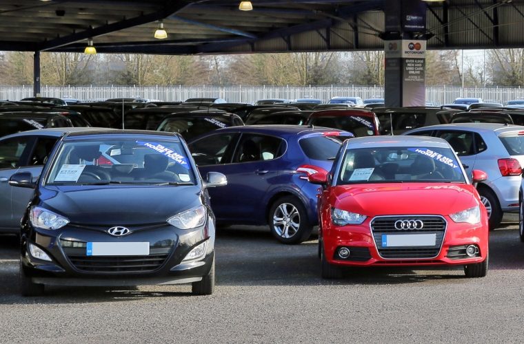 Second-hand car sales fall