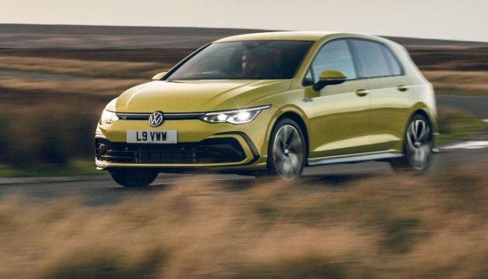 Six in 10 young people prefer car subscription over ownership, research suggests