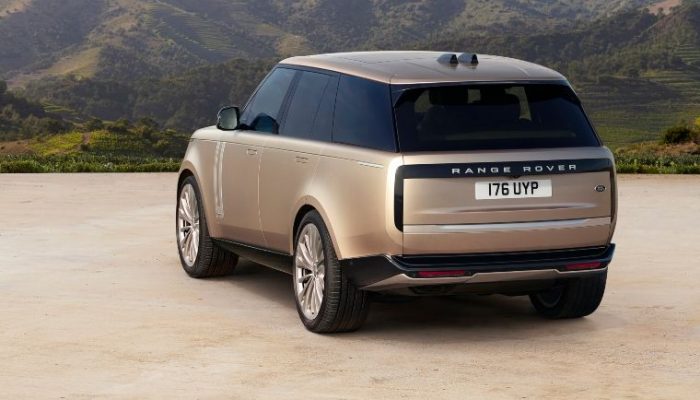 Land Rover unveils its new Range Rover