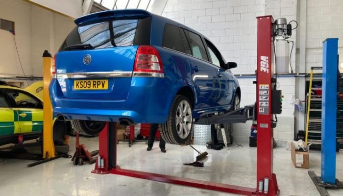 Huge savings on garage equipment thanks to government tax deduction scheme, V-Tech reports