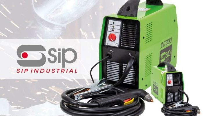 SIP inverter plasma cutter boasts integrated compressor