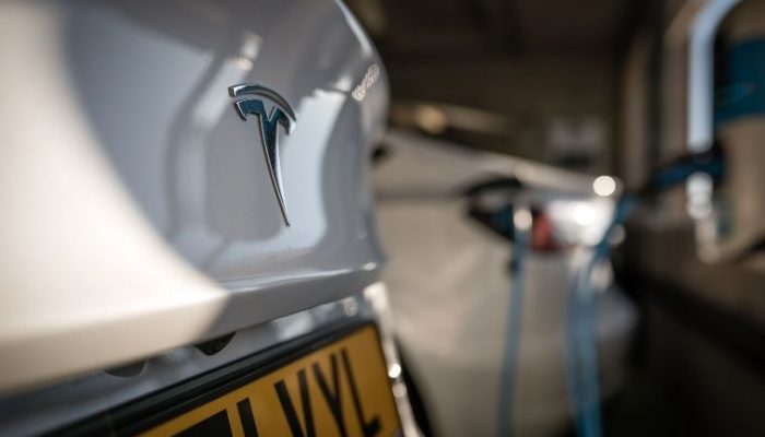Department for Transport issues electric vehicle guidance for recovery operators