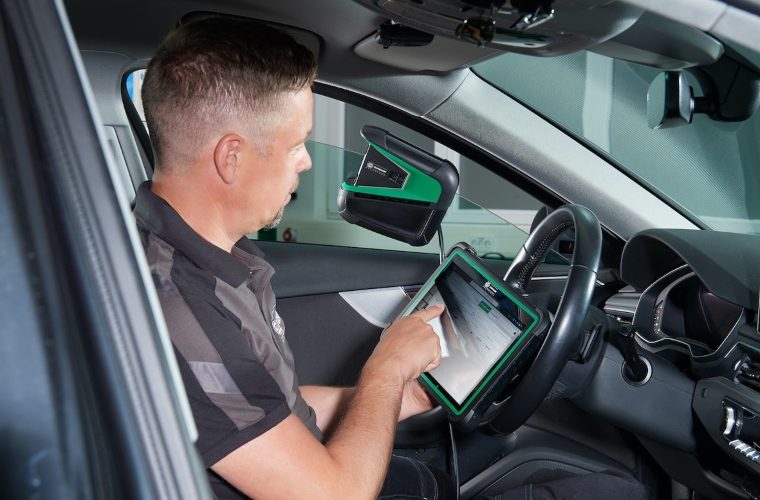 Hella Gutmann provides Tesla diagnostic and VAG CSM solutions with latest V65 software update