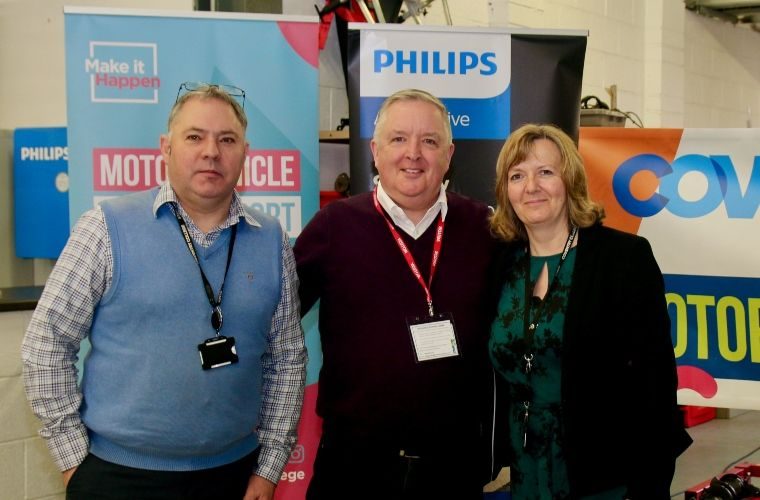 Philips supports Coventry College with vehicle lighting and workshop equipment