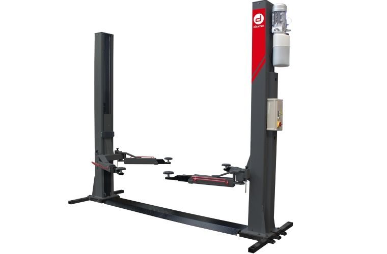Get £200 off Dama two-post lift