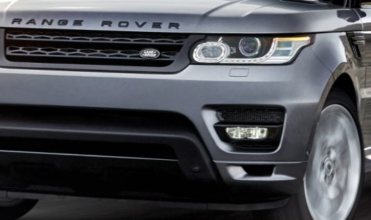 Range Rover driver who blocked dealership handed injunction