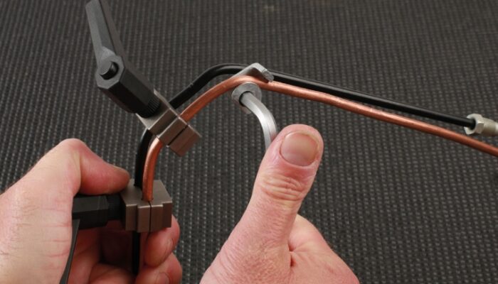 Laser Tools highlights brake pipe bender and clamp set