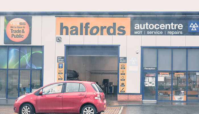 Halfords Stirling