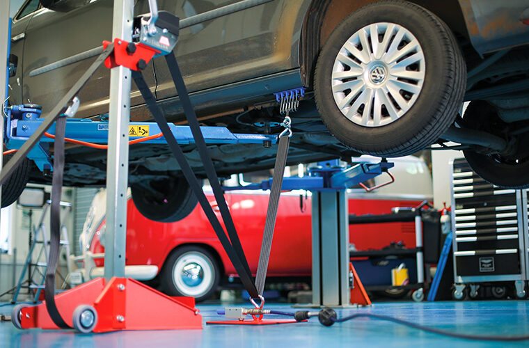 The Power-TEC pulling tower will elevate your bodywork repair process to new heights