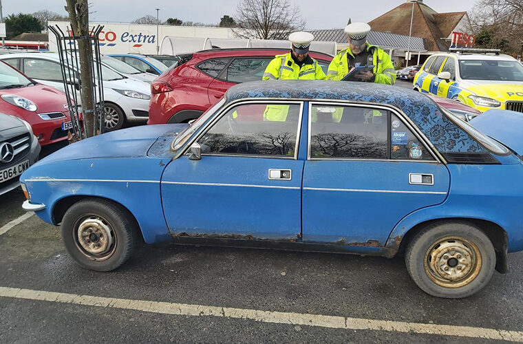 Were police right to stop this ‘unroadworthy’ Austin Allegro?